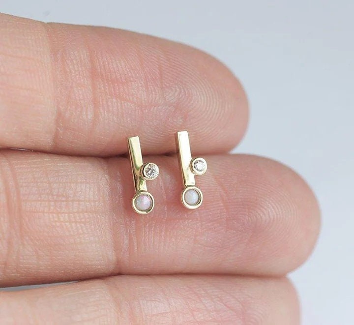 14k gold Opal stud earring, anniversary gift, birthday gift, gift for her, mothers day gift, Diamond Earrings, Gold Earrings, Opal Studs