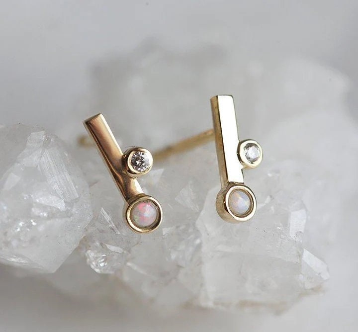 14k gold Opal stud earring, anniversary gift, birthday gift, gift for her, mothers day gift, Diamond Earrings, Gold Earrings, Opal Studs