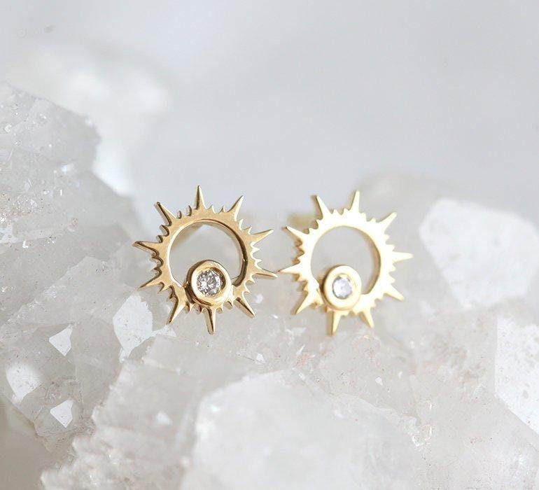 14k gold diamond stud earring for women, Dun Diamond Earring, Gold Earrings, anniversary gift, birthday gift, gift for her, Mothers Day Gift