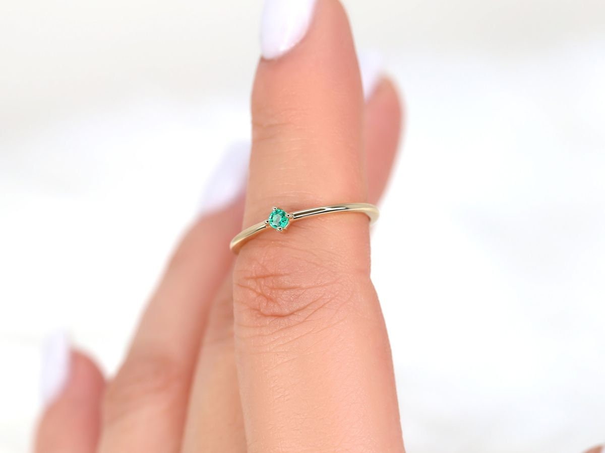 Natural Emerald Ring-14K Gold Emerald Ring For Women Engagement-Green Stone Ring-Dainty Emerald Ring-Raw Crystal Ring-Genuine Emerald Ring-