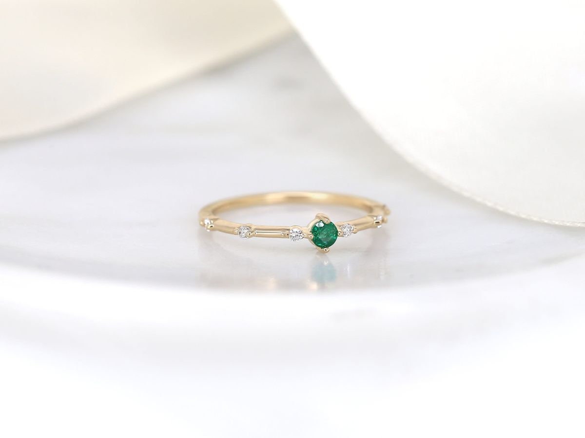 14k Solid Gold Vintage Emerald Engagement Ring | Oval Emerald Ring Women | Green Gemstone Solitaire Ring | Simple Statement Ring Real Gold