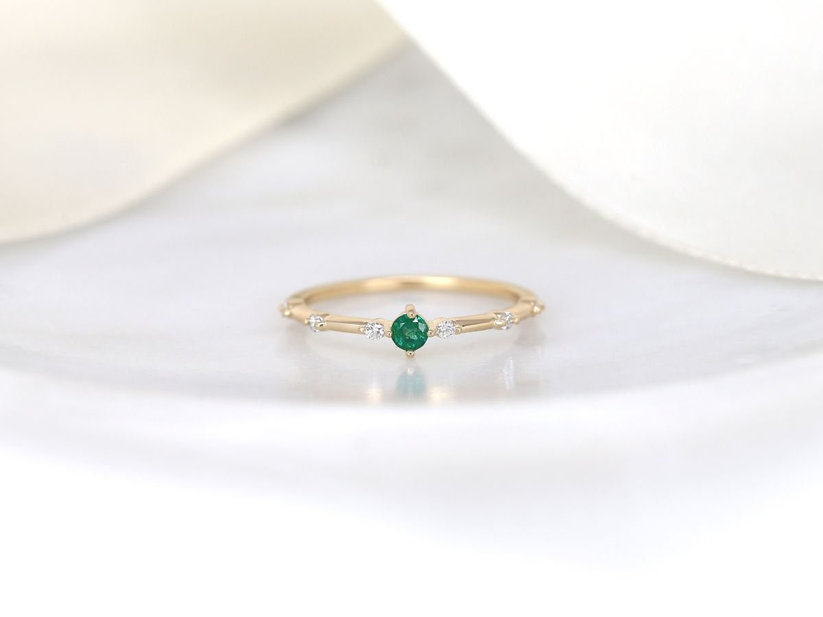 14k Solid Gold Vintage Emerald Engagement Ring | Oval Emerald Ring Women | Green Gemstone Solitaire Ring | Simple Statement Ring Real Gold