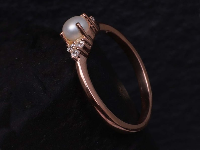 Vintage Pearl Ring, Freshwater Pearl gold ring, Pearl Gold Ring, Natural pearl ring, Dainty Pearl ring, Engagement Pearl Ring, Gift for her