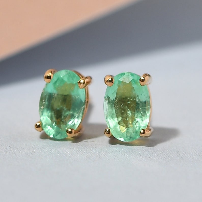 14K Yellow Gold Colombian Emerald Solitaire Stud Earrings in Yellow Gold, Emerald Stud Earring, Emerald Earring, Gift for her, Christmas