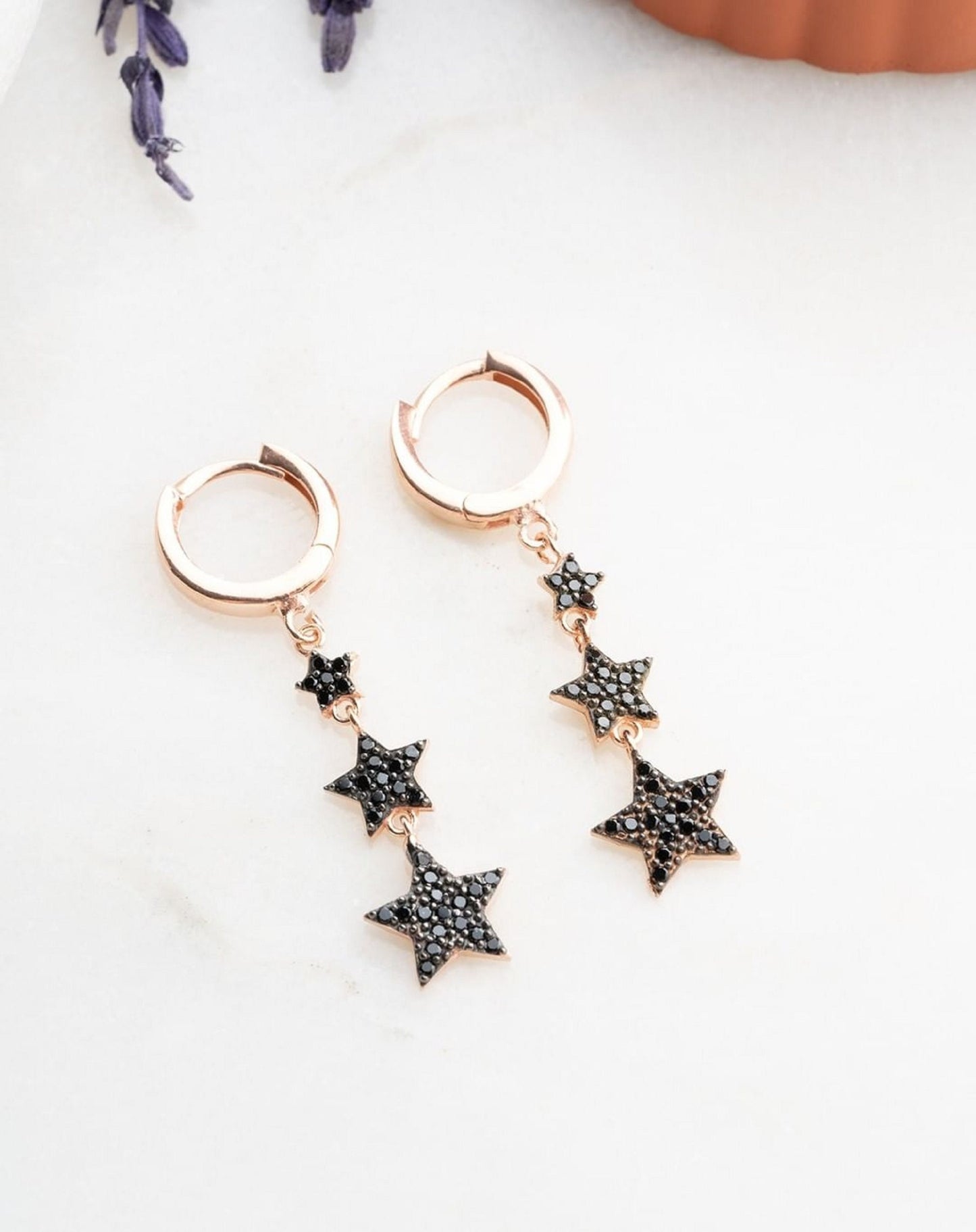 14K Gold Black Diamond star earrings, Black Diamond star earrings, black star earrings, 14K Yellow Gold black crystal star earrings