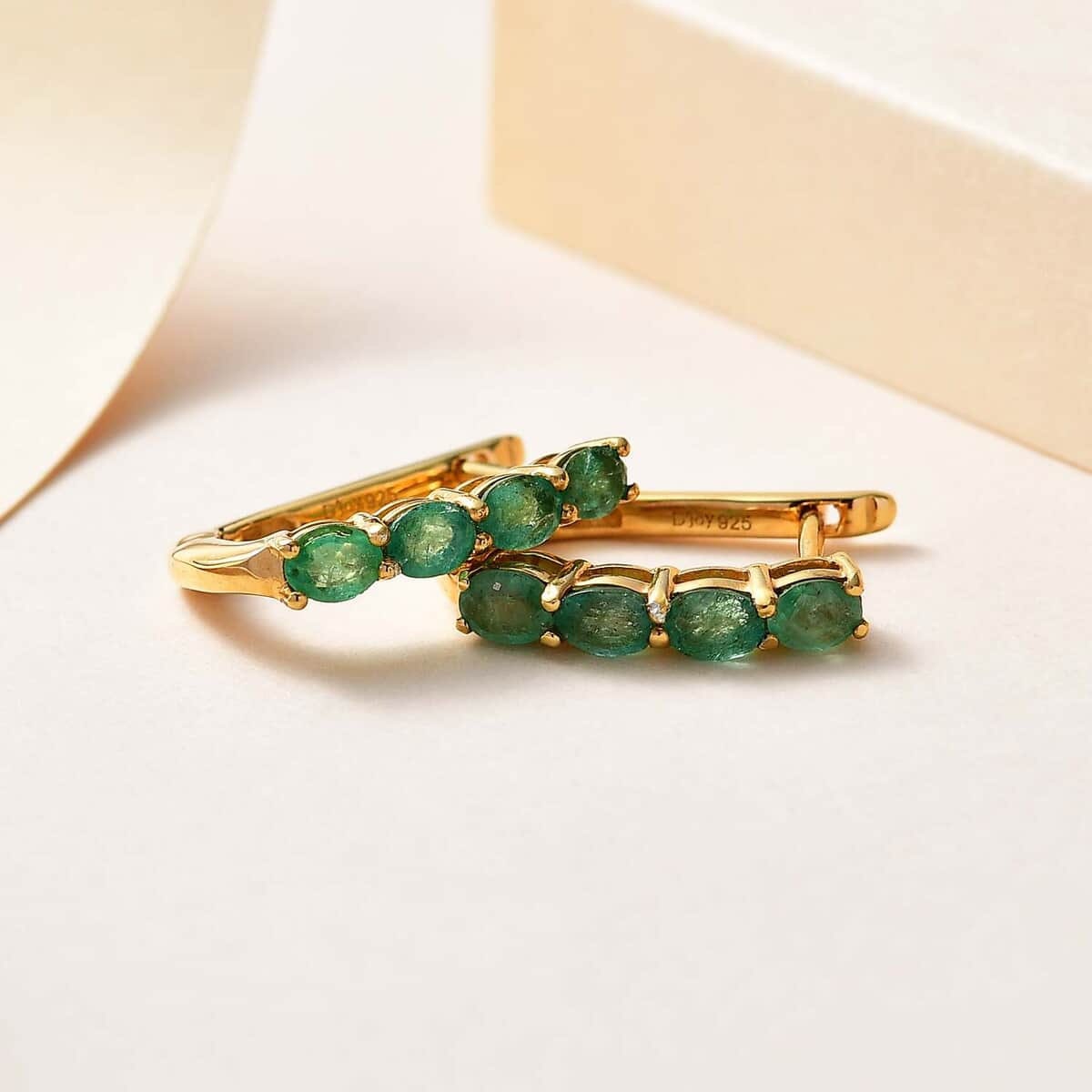 14k Yellow Gold Emerald Huggie Hoop 14K Gold Earrings For Her, May Birthstone Huggie Hoops, Hoop Minimalist Earrings, Green Gemstone Hoops
