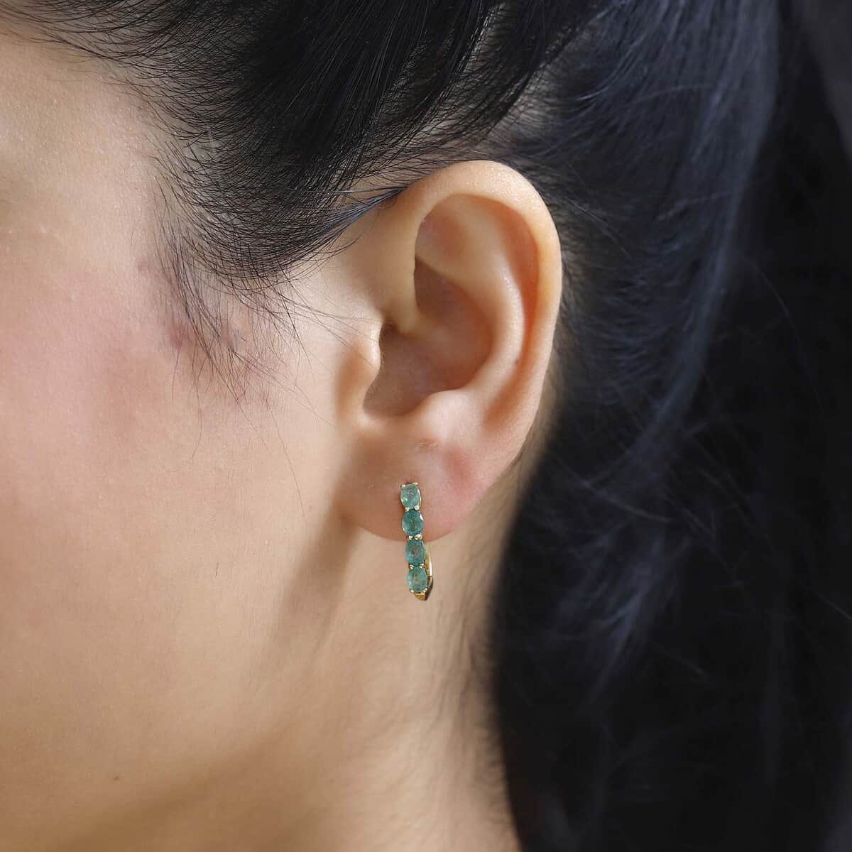 14k Yellow Gold Emerald Huggie Hoop 14K Gold Earrings For Her, May Birthstone Huggie Hoops, Hoop Minimalist Earrings, Green Gemstone Hoops