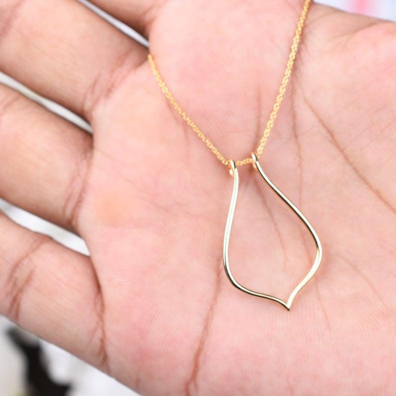 Ring Holder Necklace 14K Solid Gold , Horseshoe Dainty Jewelry, gift for her, Gift For Her, Engagement Magic Ring Keeper Jewelry