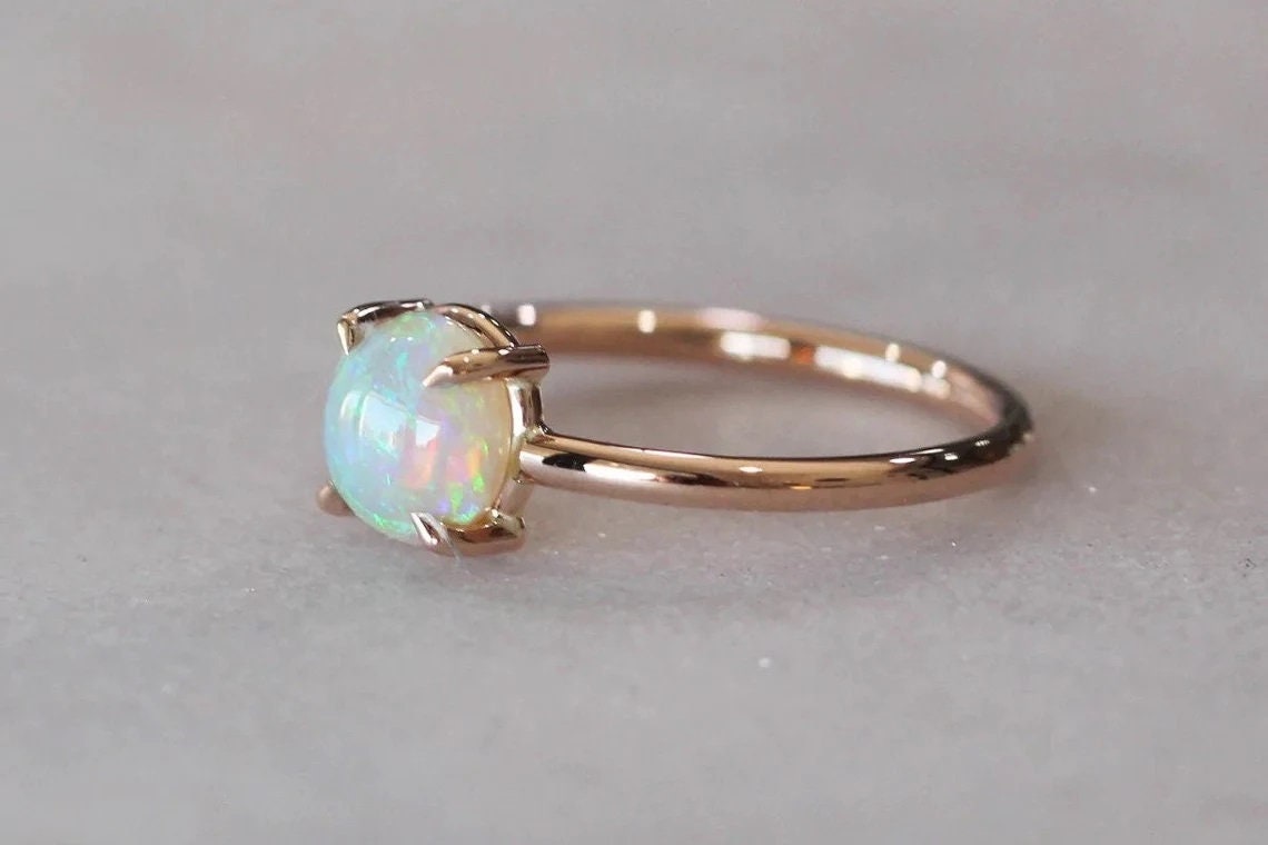 Natural Ethiopian Opal 14K Solid Gold Ring/Solitaire Anniversary Ring For Women/Minimalistic Style Gold Ring/October Birthstone/Gift For Her