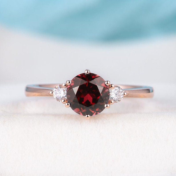 Natural garnet ring, gemstone ring, Sterling Silver Natural Garnet Ring, Girlfriend Wife Cut, January Birthstone, 14K Garnet Ring, Gold Ring