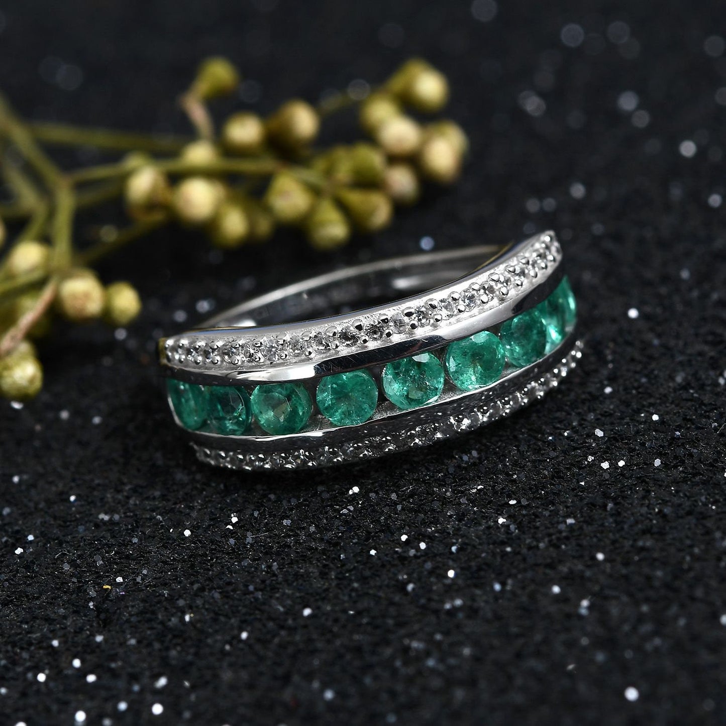 Vintage 3Ct Green Emerald And Diamond Halo Wedding Band Ring, 14K Gold Emerald Ring, Natural Green Emerald & Diamond Ring,