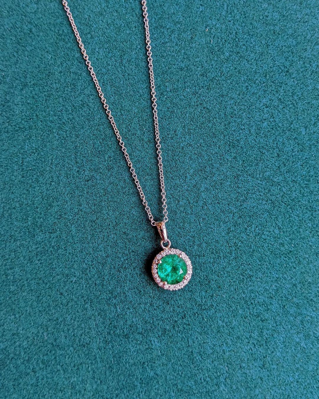 Natural Emerald Gemstone Solid 14k Gold Handmade Pendant/ Emerald necklace /Birthday /Christmas/Engagement/Gift For Anniversary/ Emerald