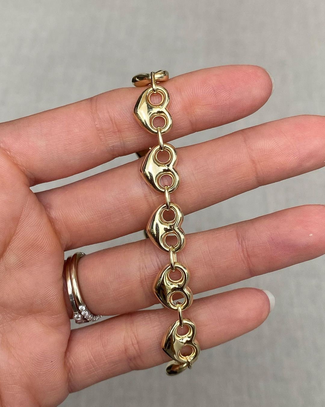 14k gold puffy heart mariner bracelet | 18k gold bracelet | best for gifting | daily wear bracelet mariner bracelet , best for gifting