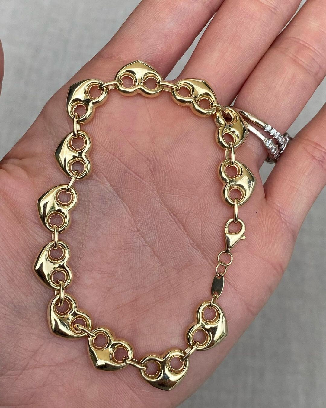 14k gold puffy heart mariner bracelet | 18k gold bracelet | best for gifting | daily wear bracelet mariner bracelet , best for gifting