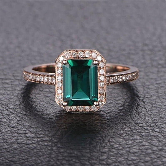 Elegant Gold Ring with Genuine Emerald- Perfect Anniversary Gift- Vintage-Inspired Emerald Cut Ring in Gold- Ring for a Special Anniversary