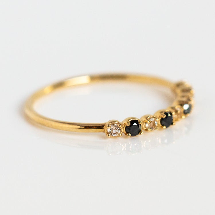 Black onyx And Alternat Diamond Ring, Vintage Black Onyx Engagement Ring, Art Deco Solitaire Wedding Ring, Gold Unique boho, Statement Ring